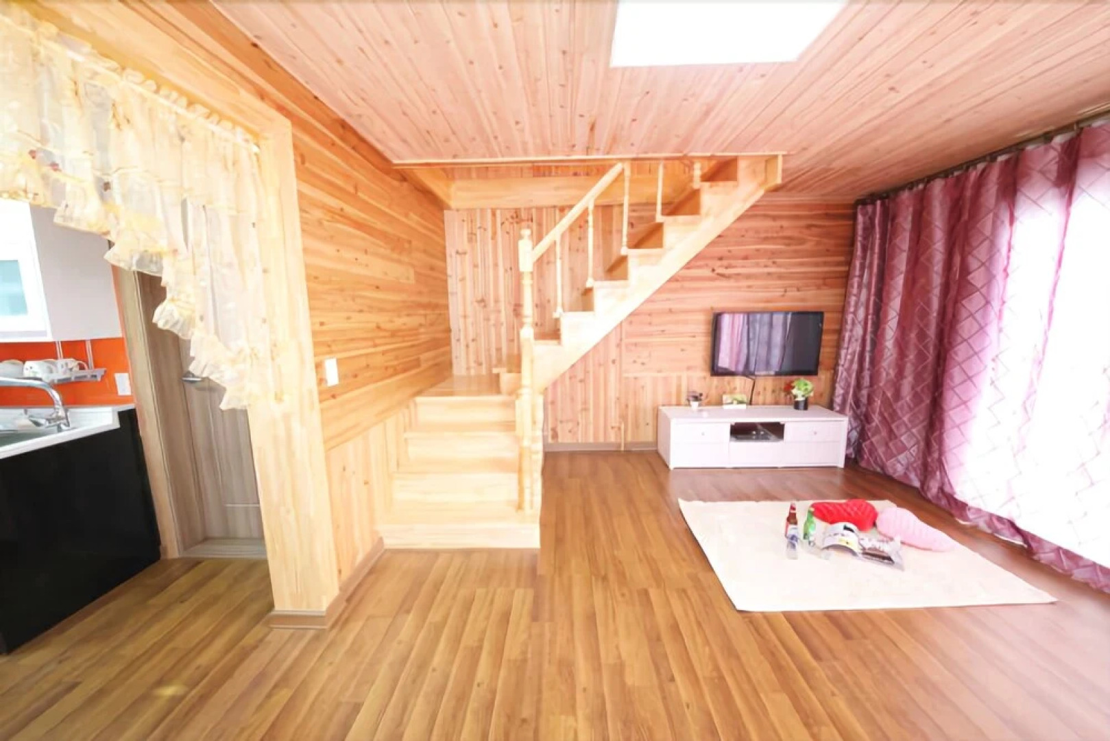 Yeosu Camellia Pension