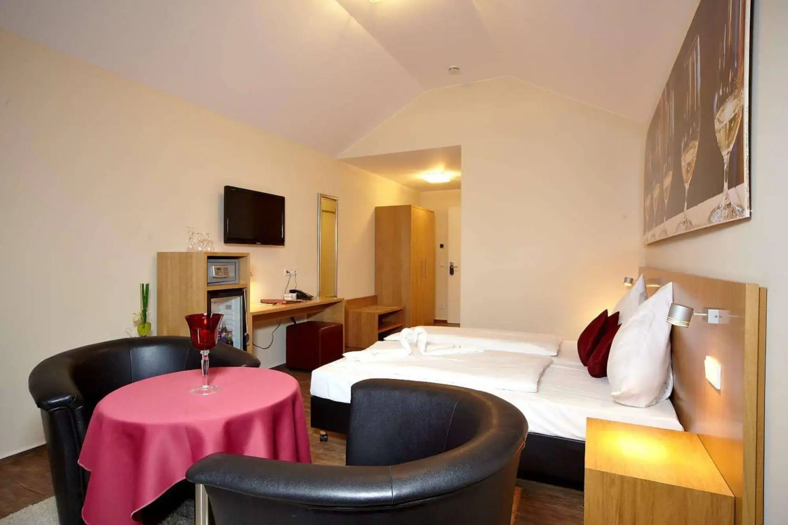 Christiana's Wein & Art Hotel