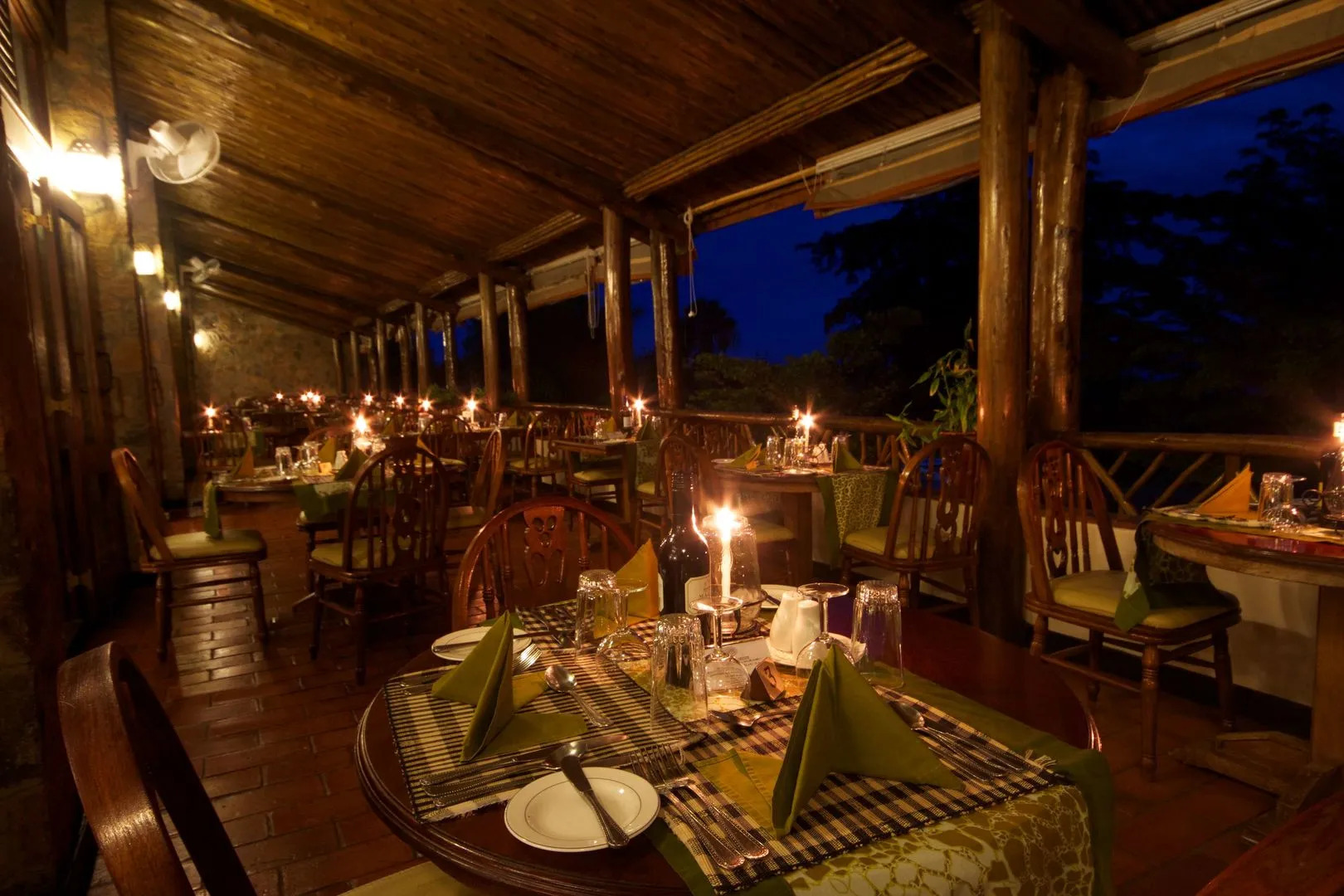 Paraa Safari Lodge