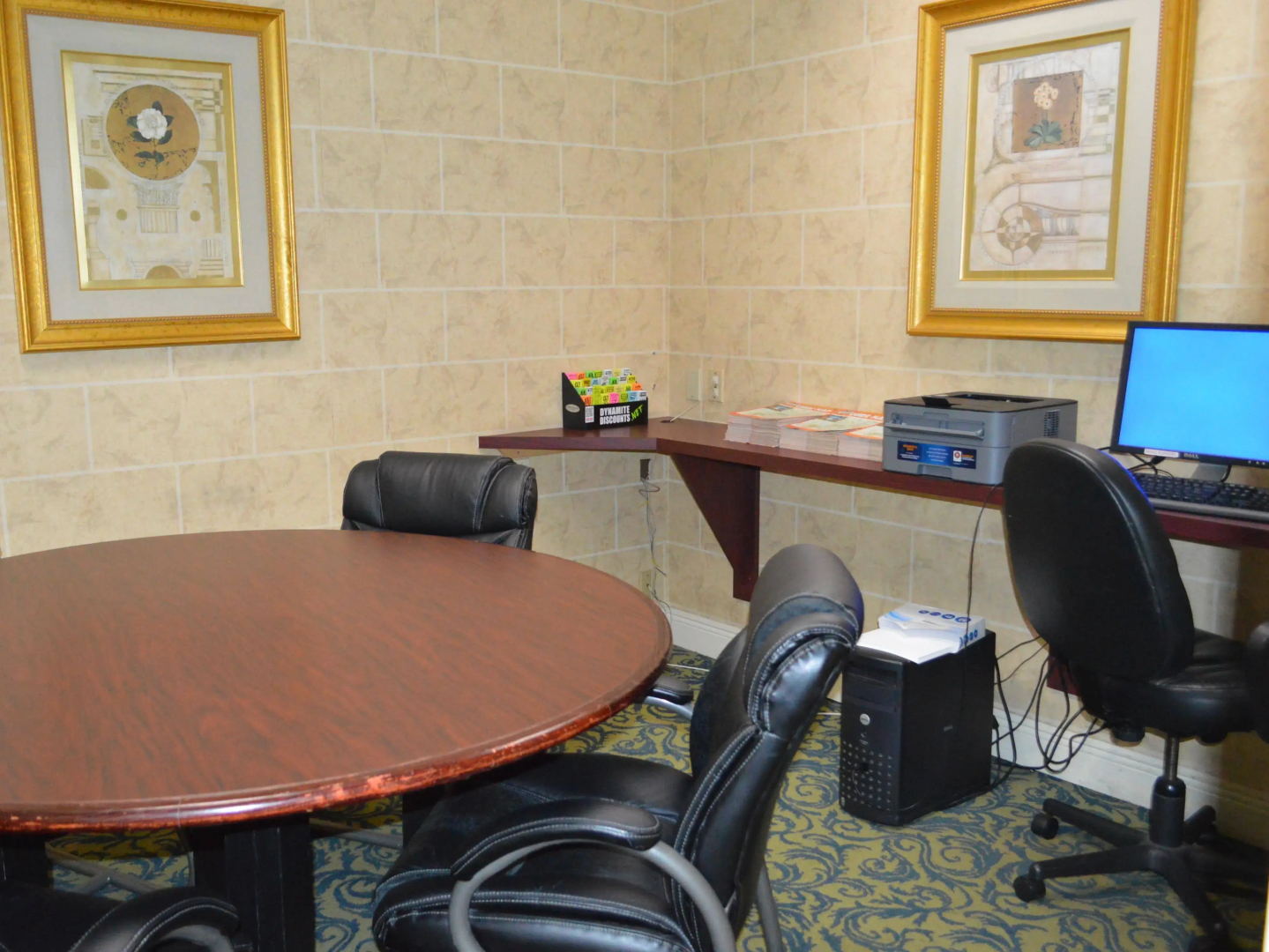 Opal Hotel & Suites