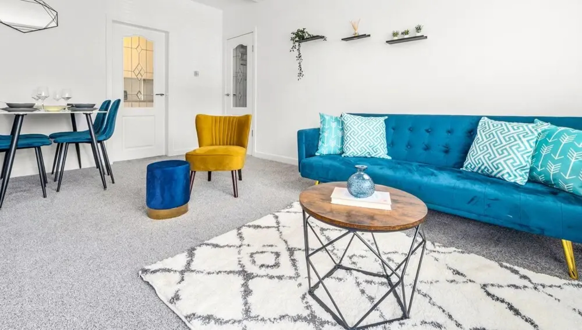 One Bedroom Apartment by Klass Living Serviced Accommodation Hamilton - Back'O'Barns Apartment With WiFi