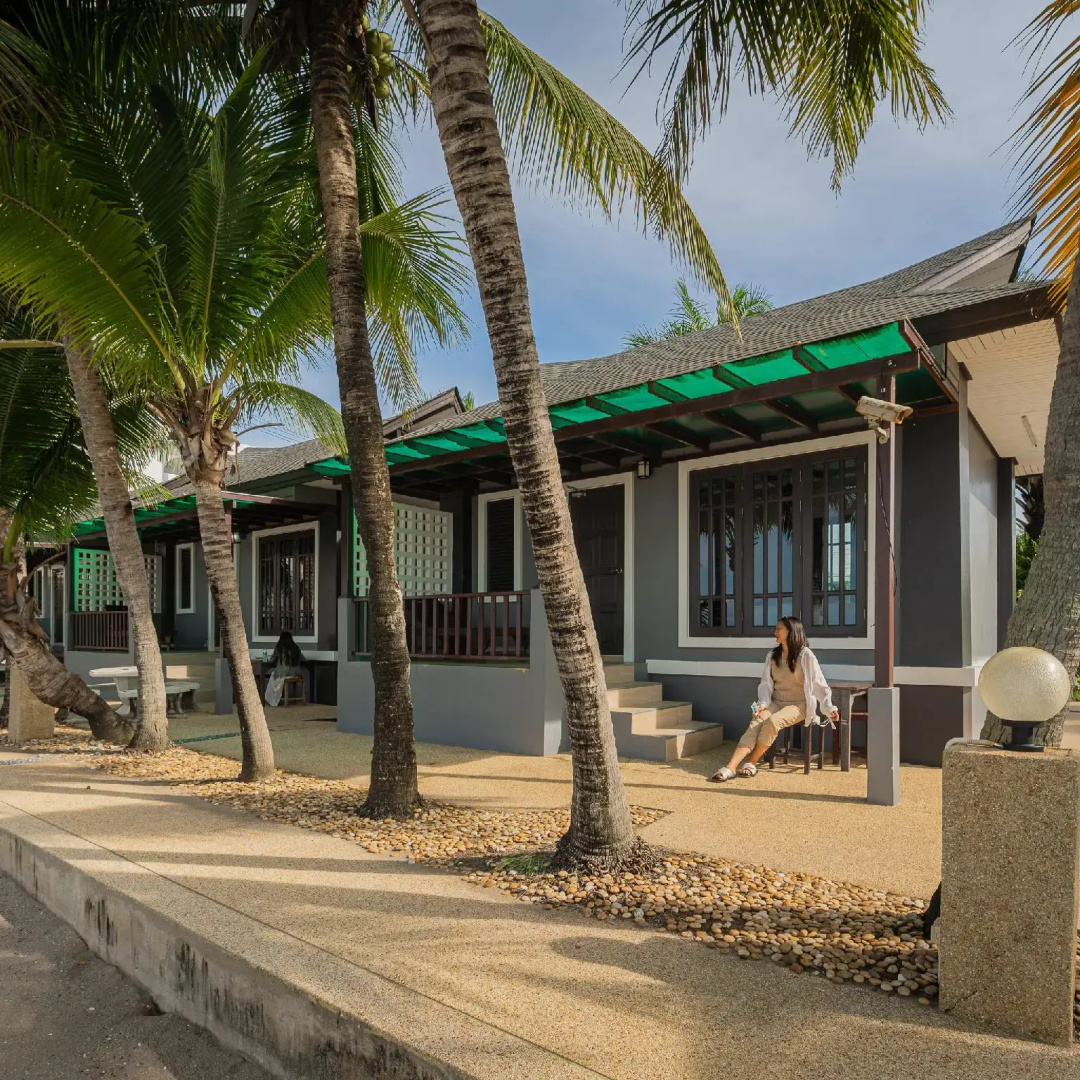 Baan Faa Talaychan Resort