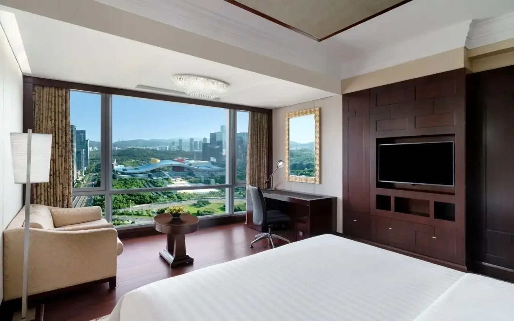 Отель Futian Shangri-La Shenzhen