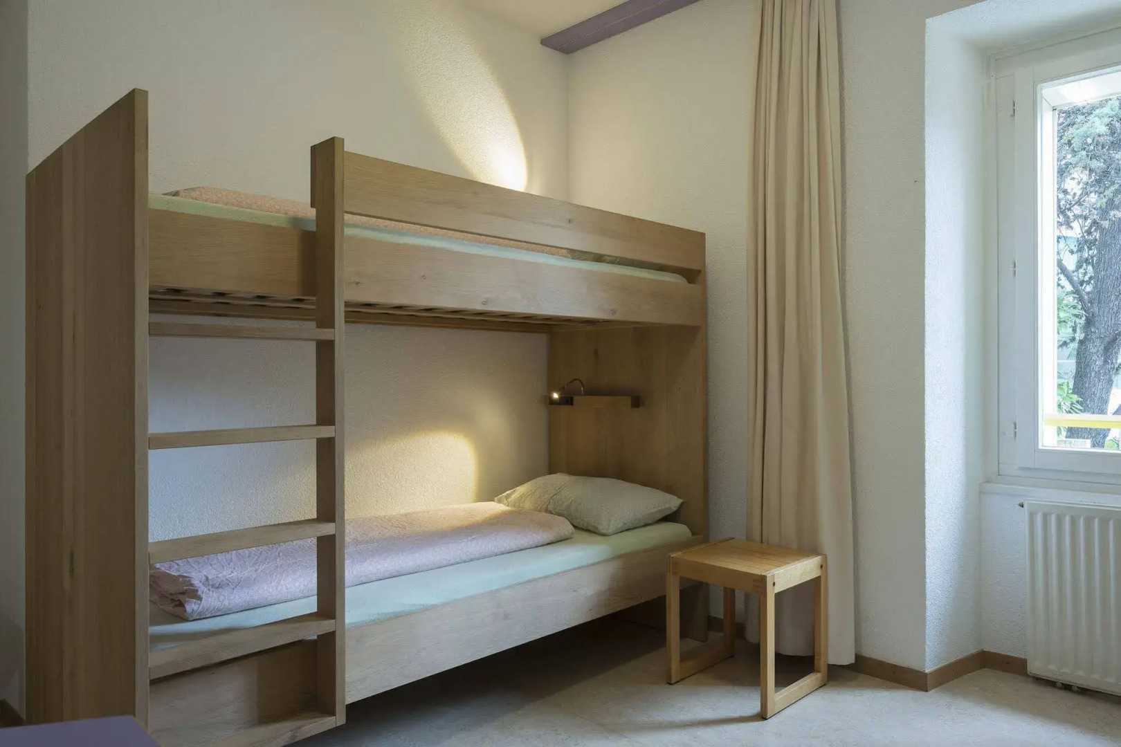 Youth Hostel Montreux