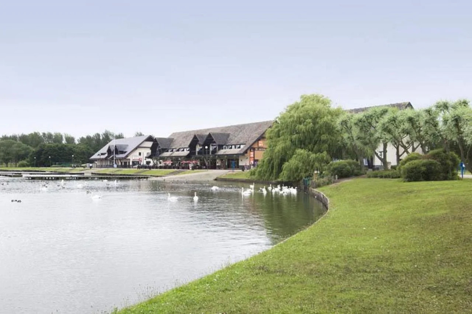 Premier Inn Milton Keynes East (Willen Lake)