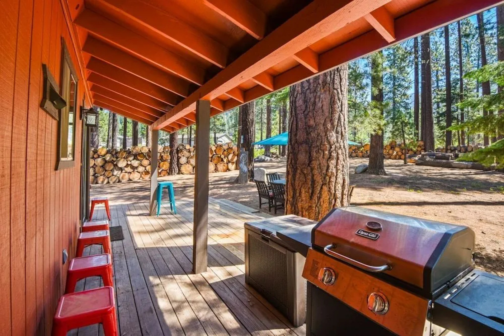 Incline Bliss Dreamy Pet Friendly Escape