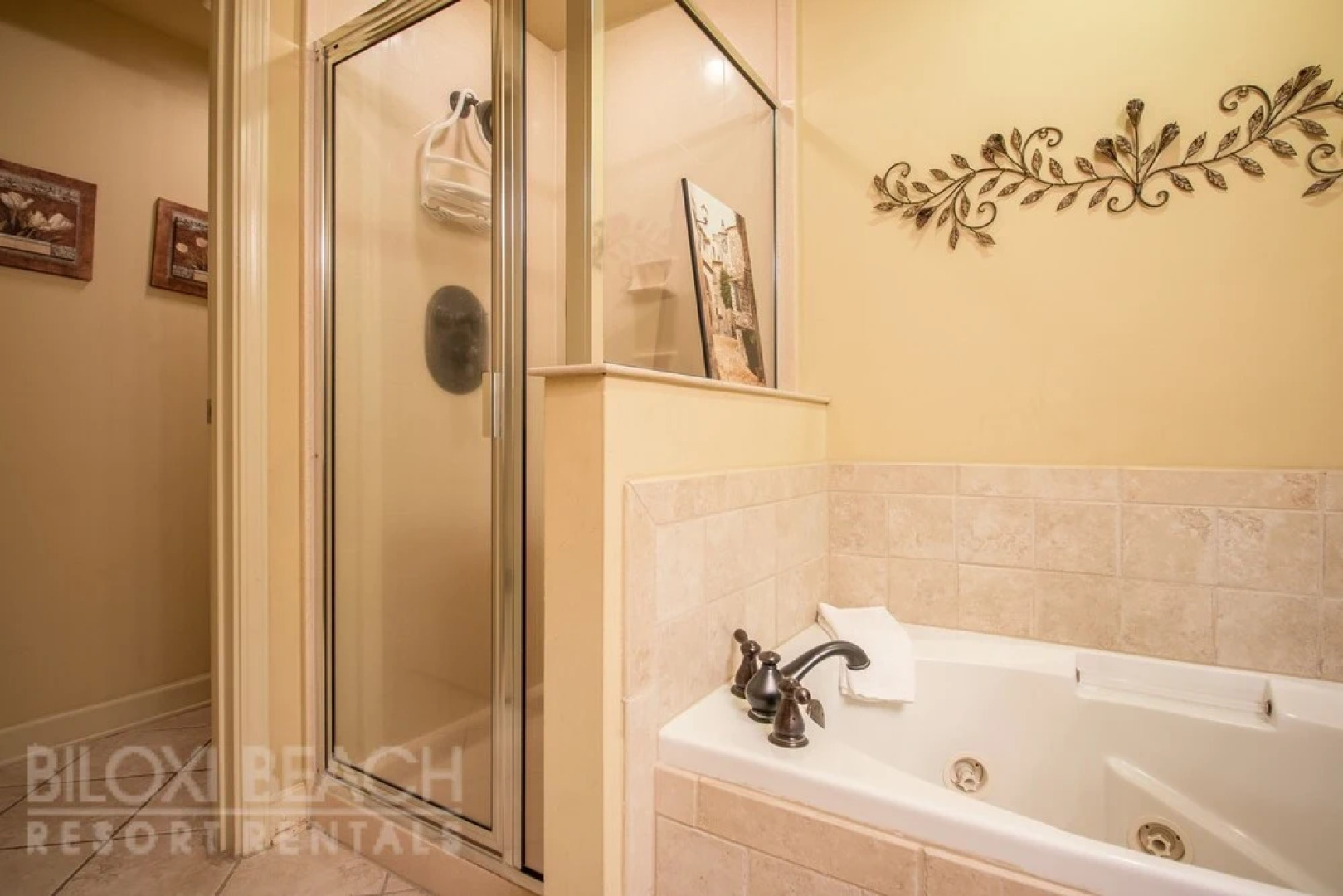 Sienna-Sienna 1201 Penthouse