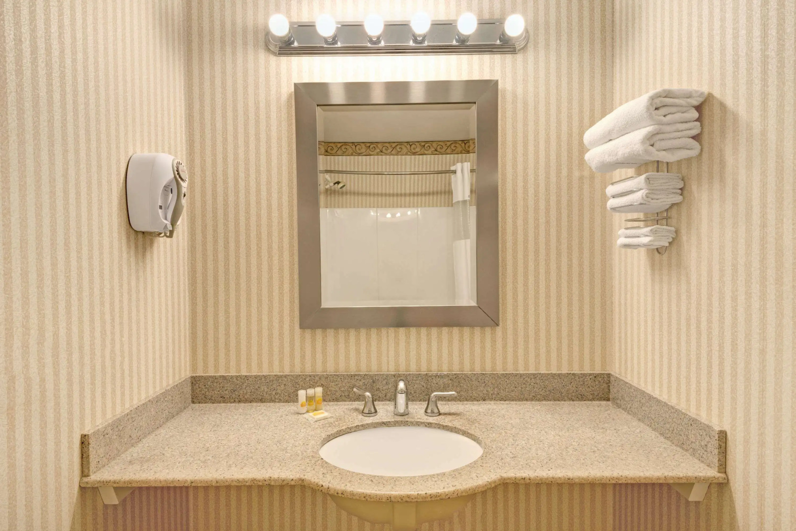 Days Inn by Wyndham Ridgefield