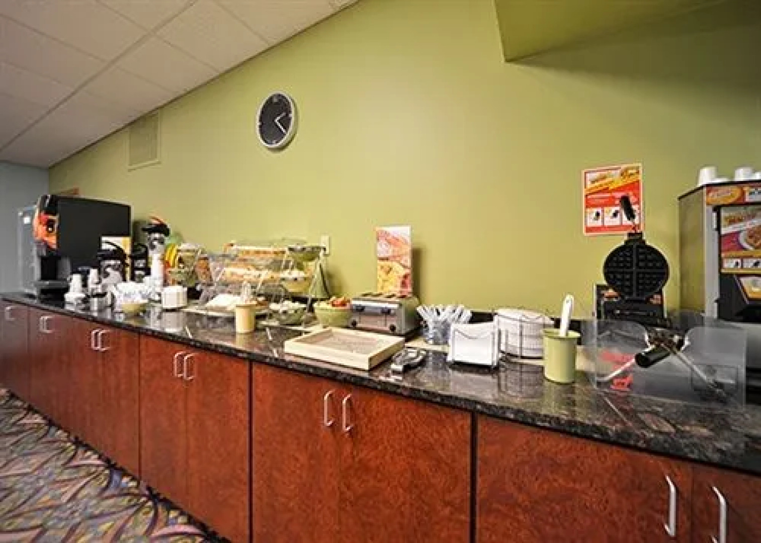 Quality Inn and Suites Beaver Dam