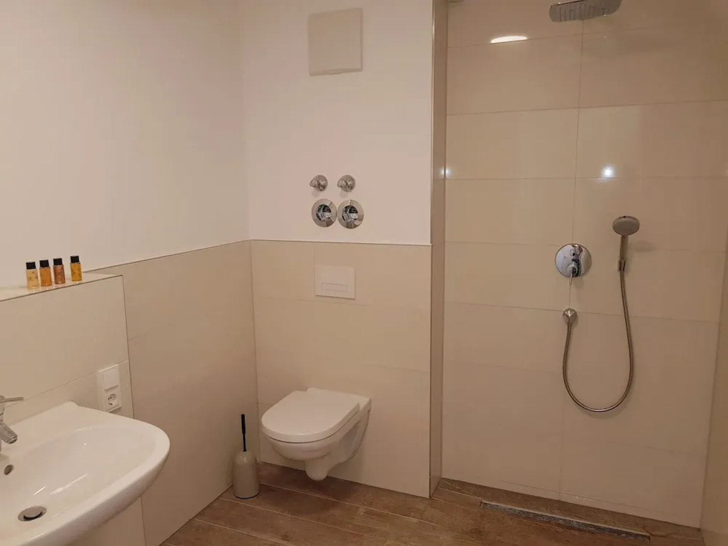 12Apart Düsseldorf Hilden