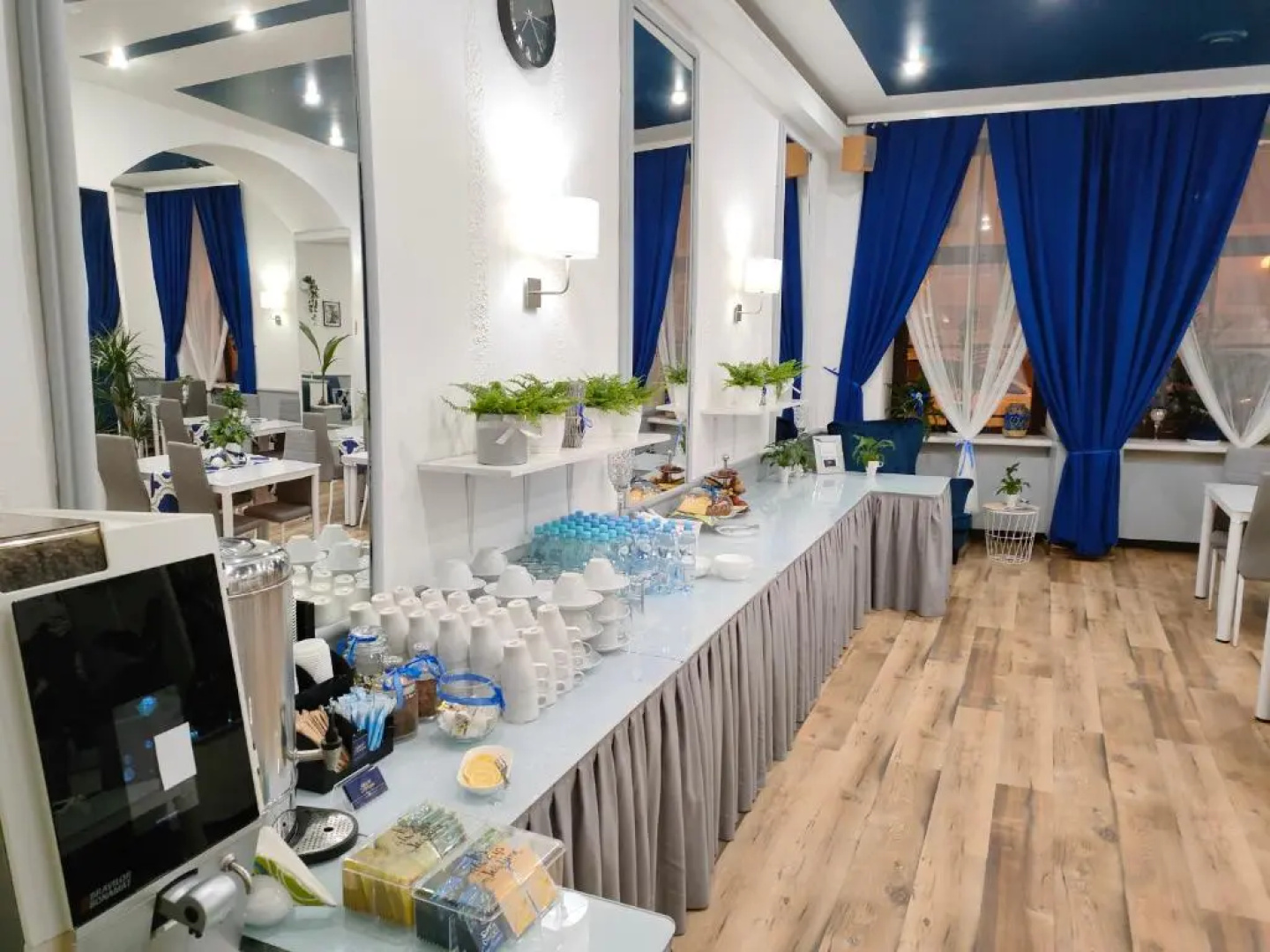 Hotel Piast-Roman
