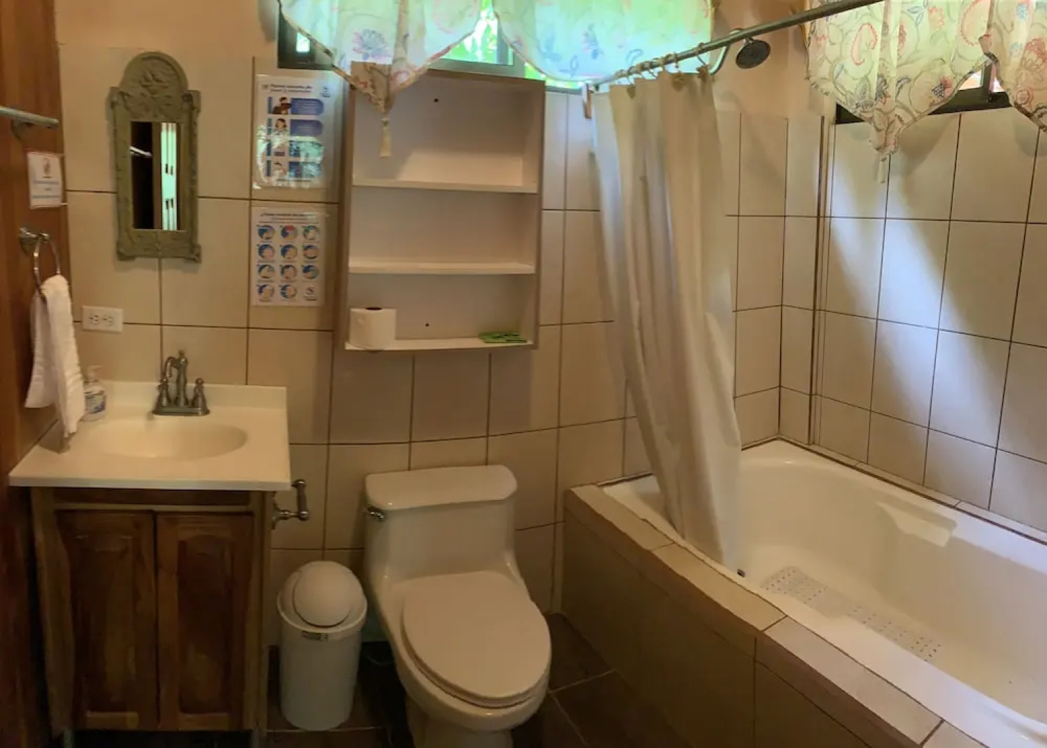 Cabinas Los Laureles