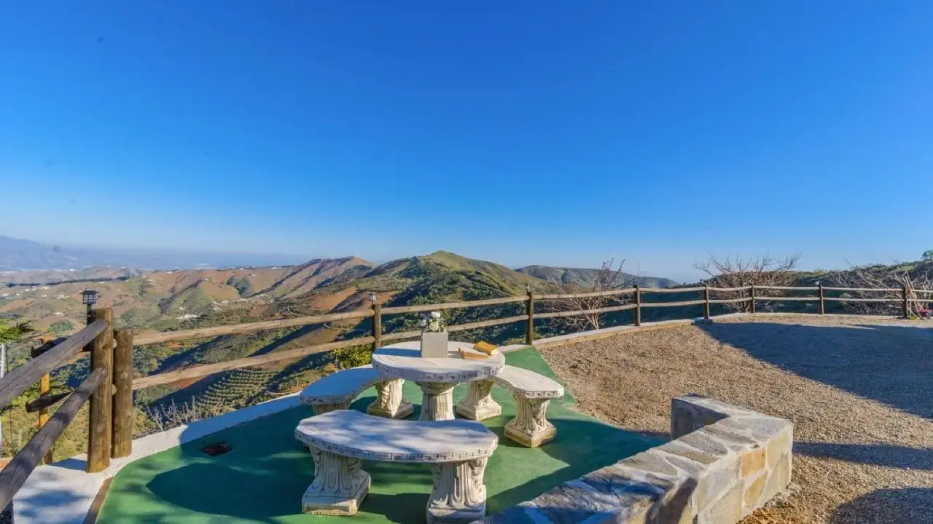 Cortijo La Envarra El Borge by Ruralidays