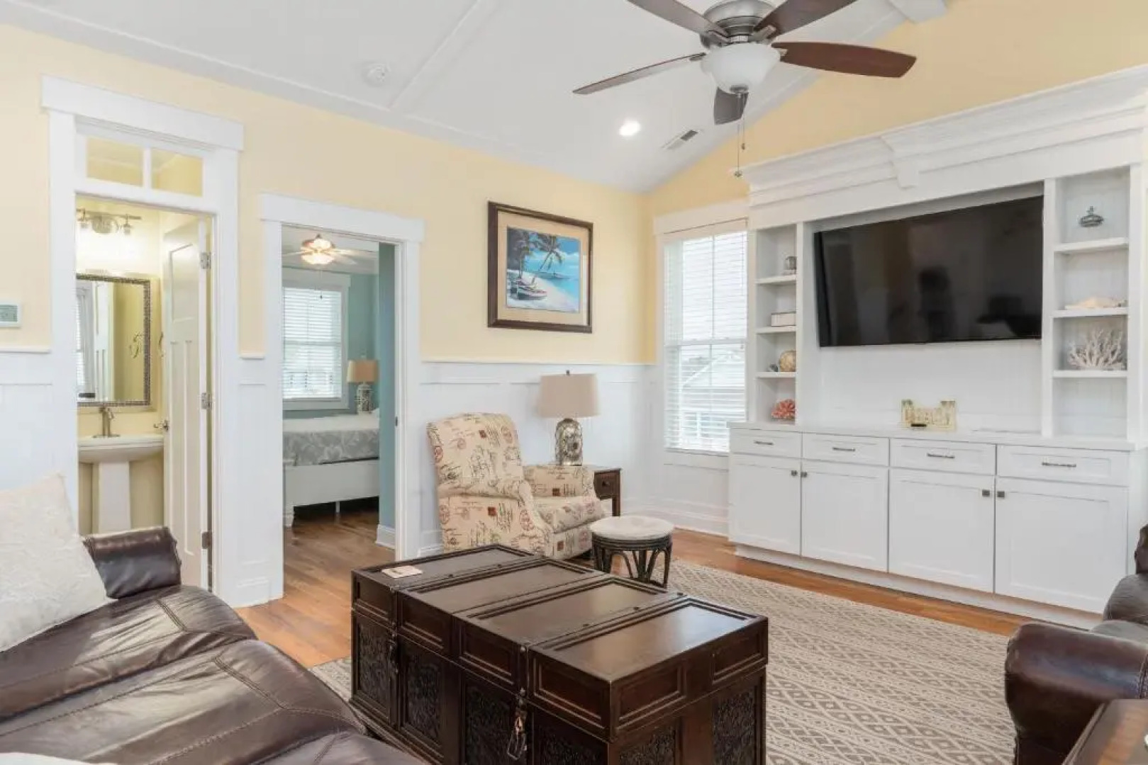 Alpha Breeze by Oak Island Accommodations