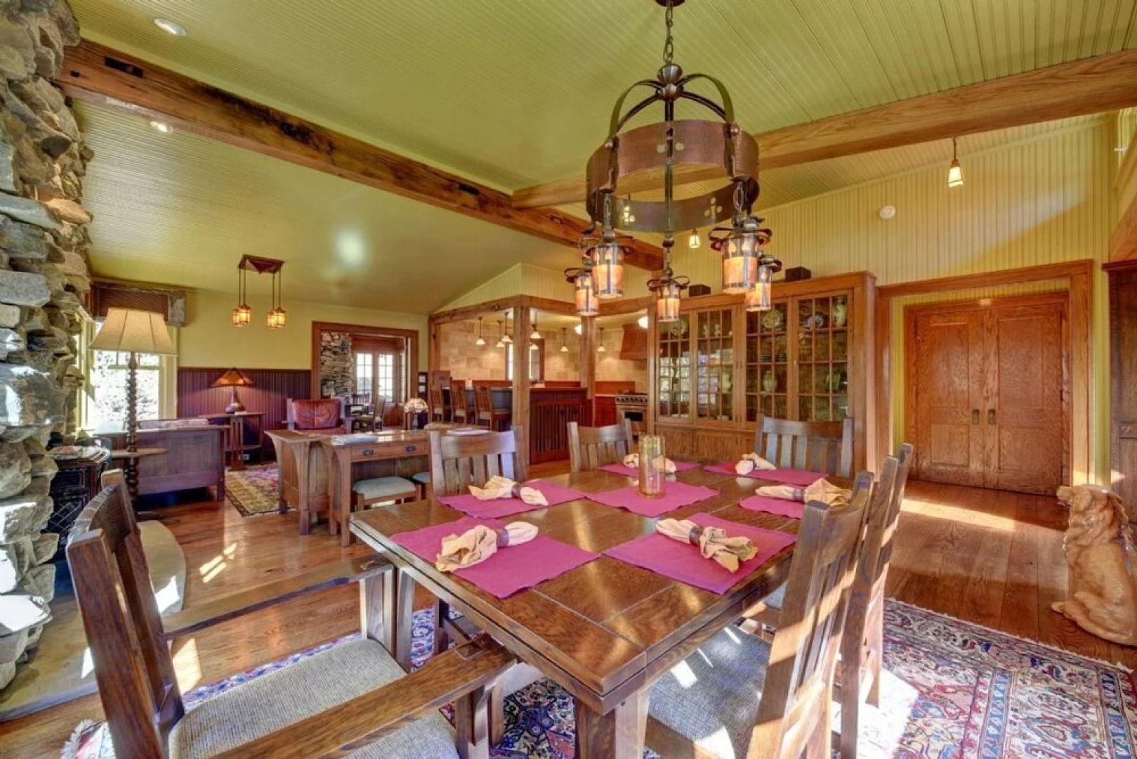 Storybrooke Place 5 Bedrooms 3.5 Bathrooms Home