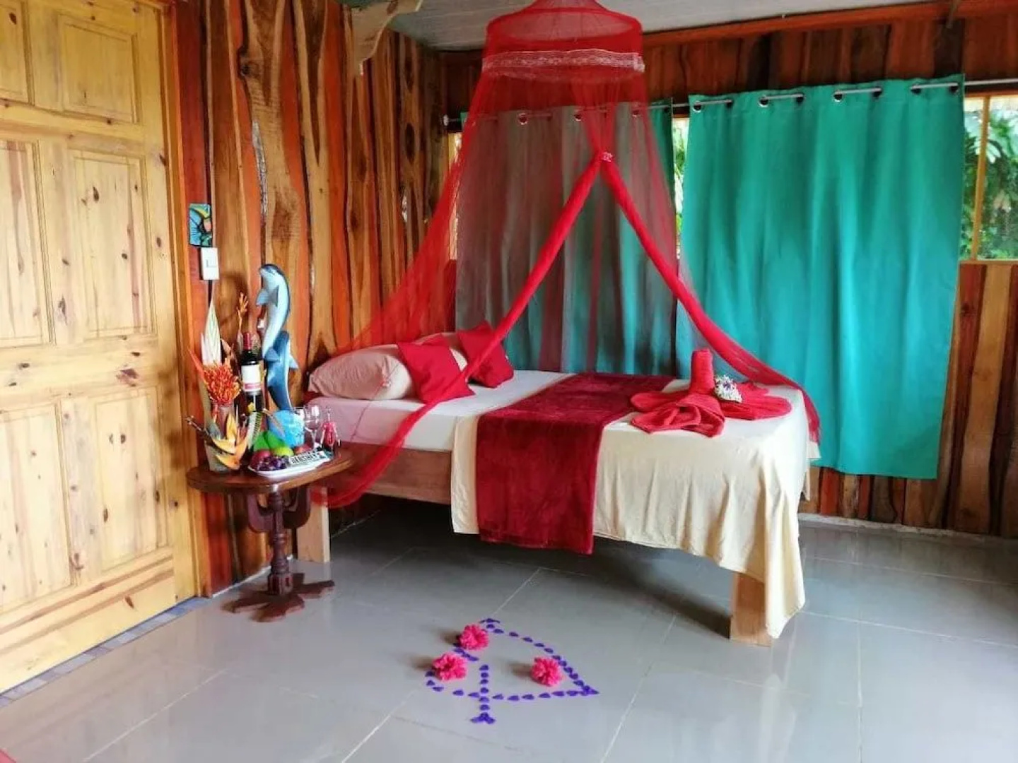 The Sunset Tucano Lodge