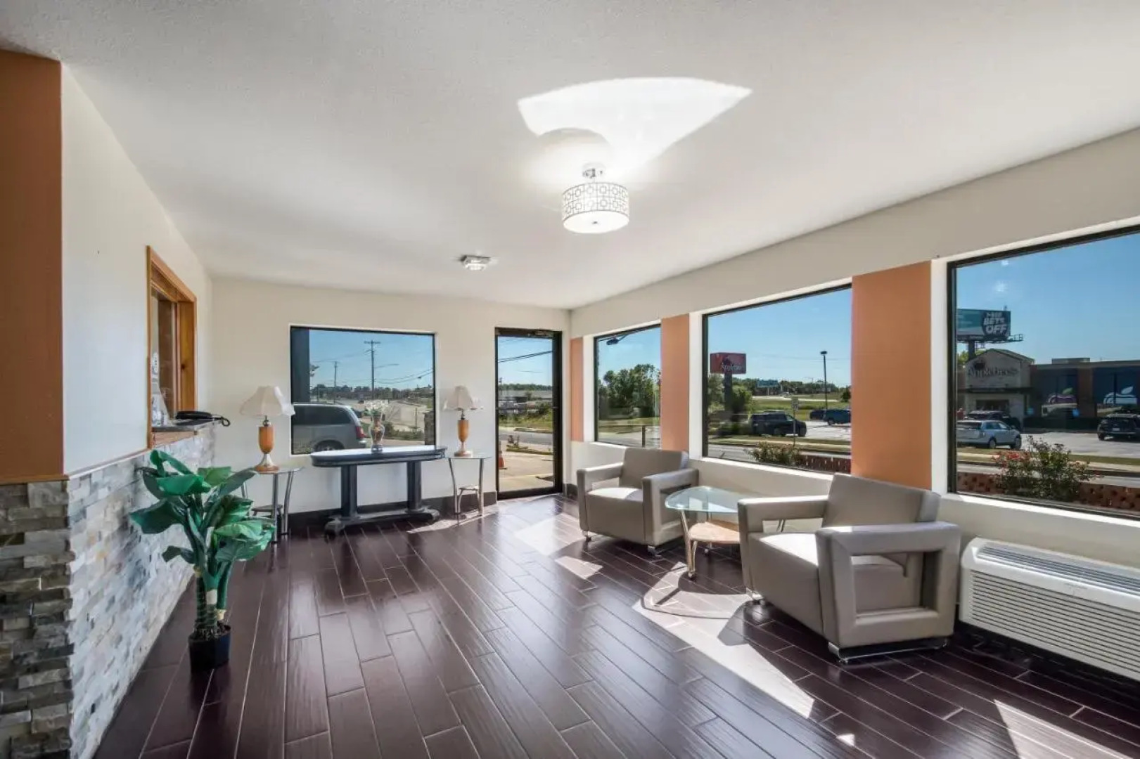 Super 8 Harrisonville