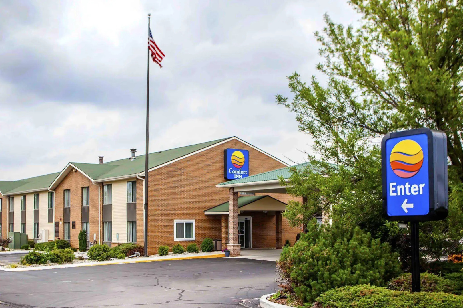 Clarion Pointe Racine - Mount Pleasant