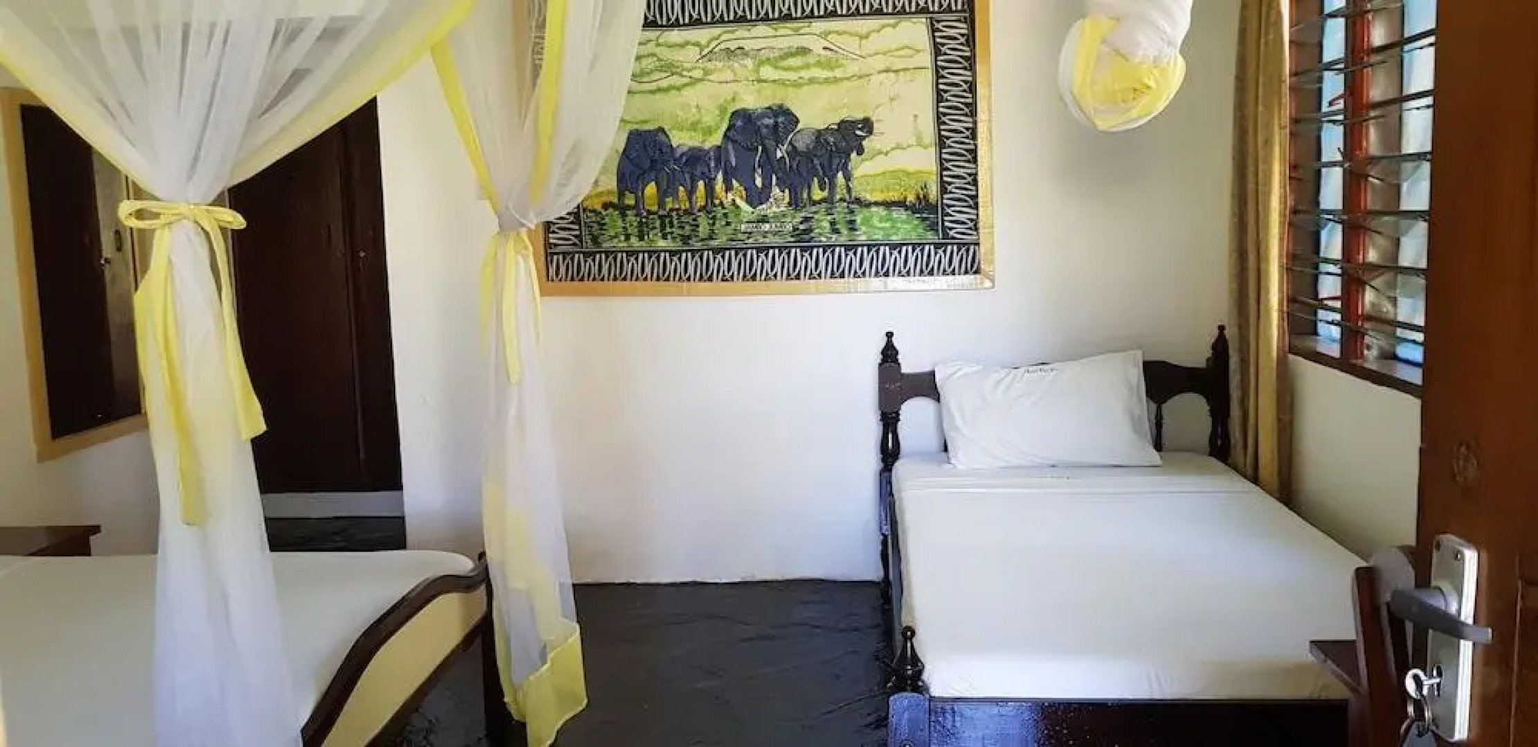 Makuti Villas Resort