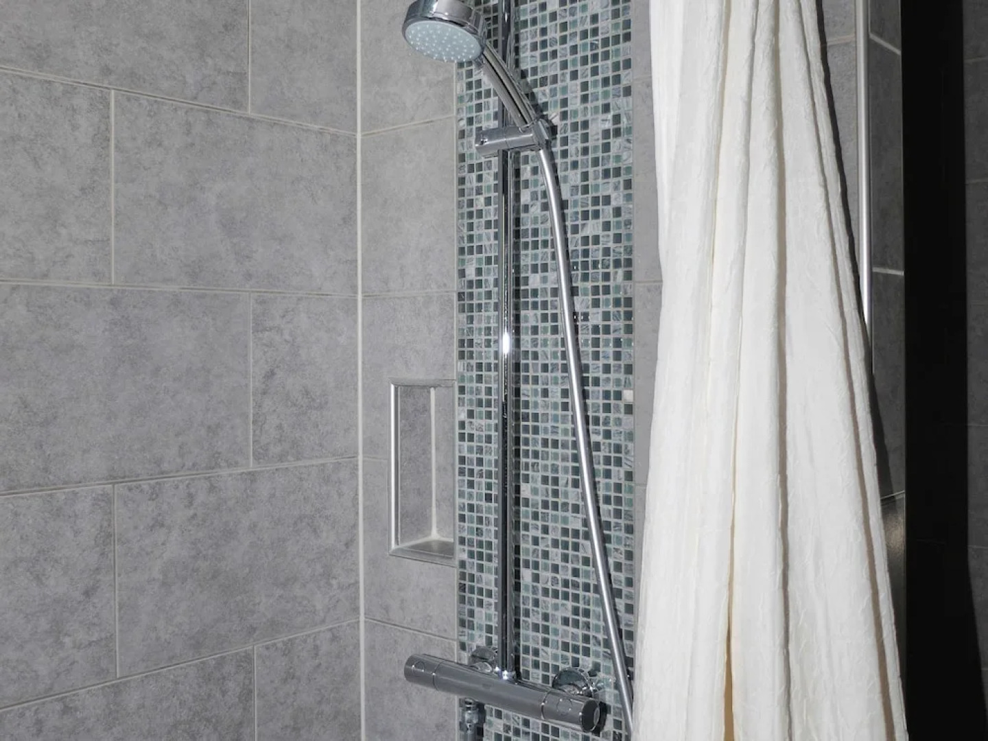 Spacious Holiday Home in Anglars-nozac With Swimming Pool