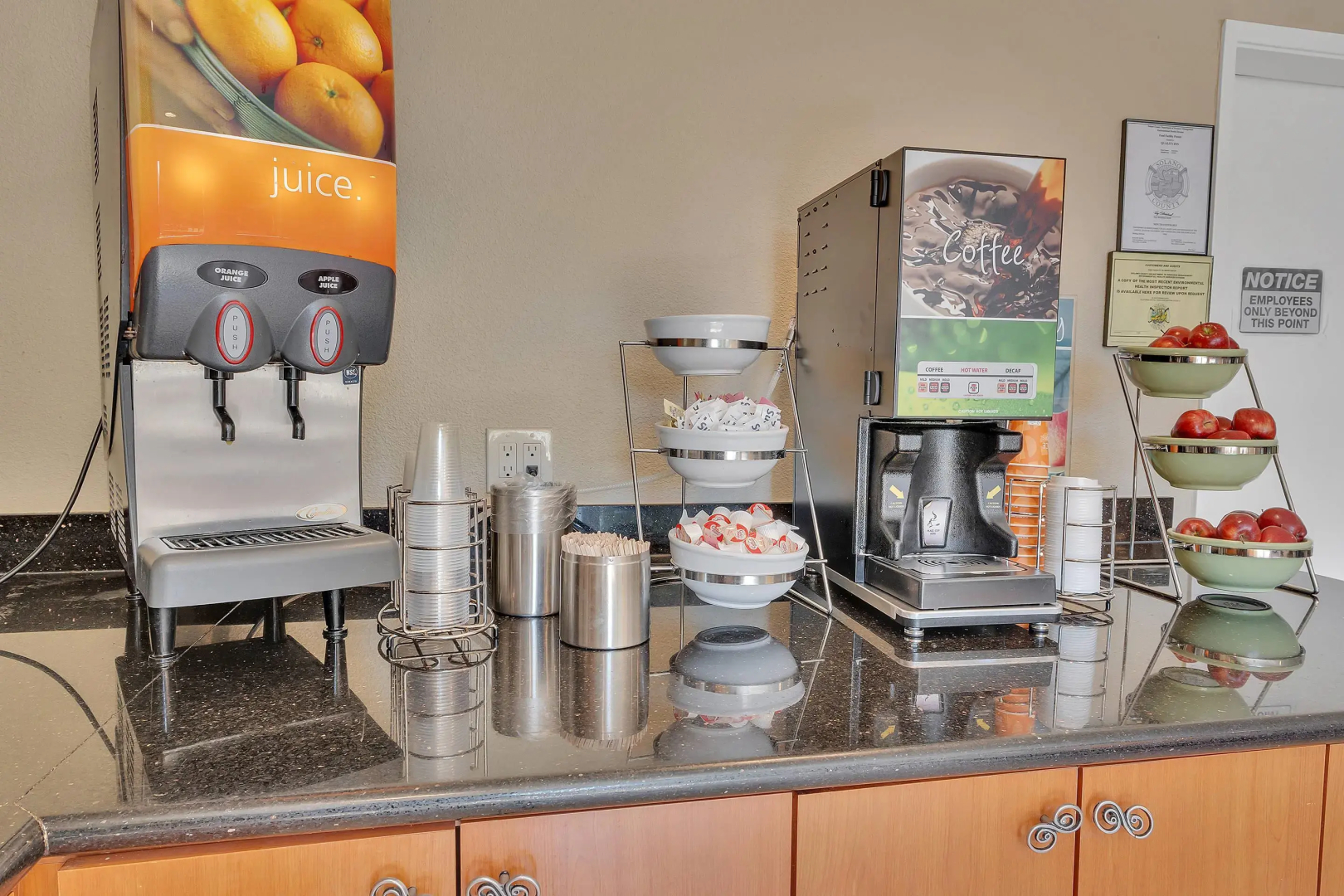 Quality Inn near Six Flags Discovery Kingdom - Napa Valley