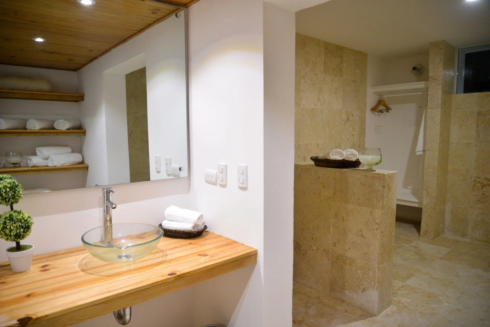 Ahnvee Resort Adults Only