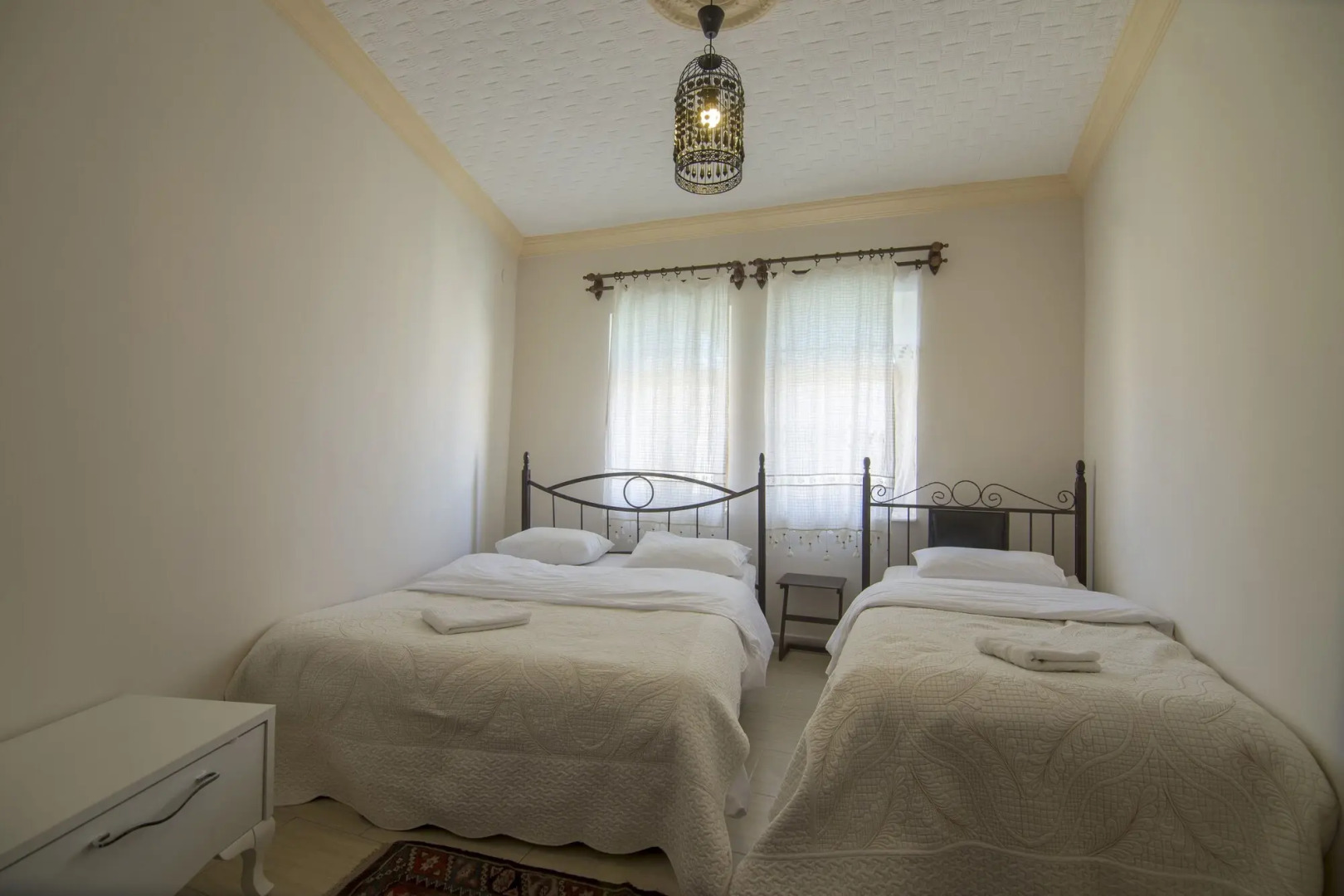Kamelya Cave Hostel - Adults Only