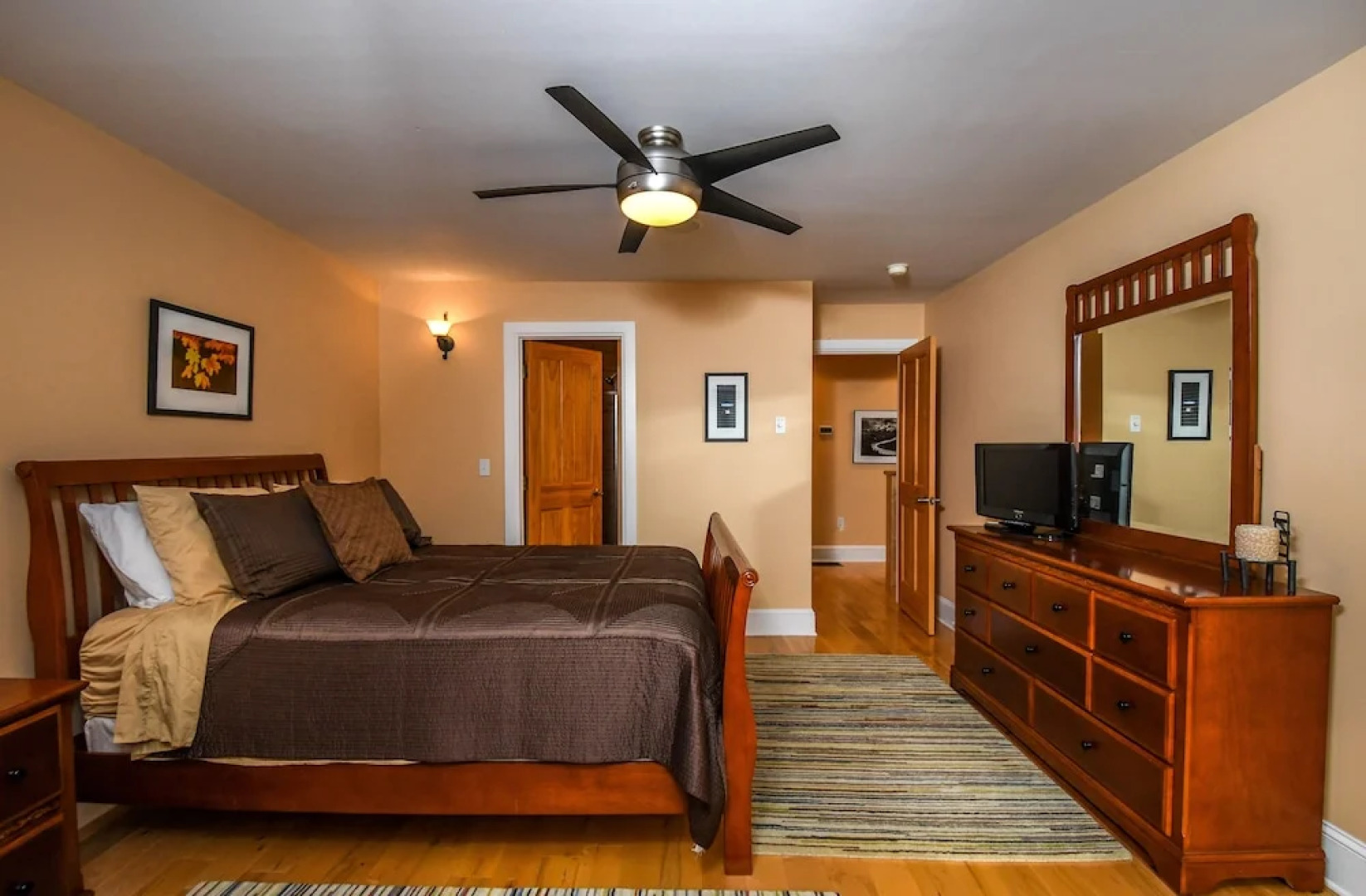 Wisp' n Away 5 Bedroom House