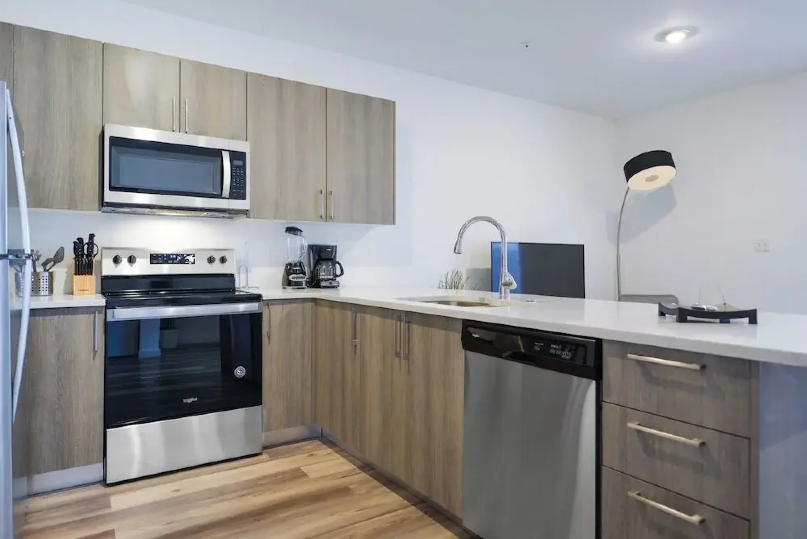 Stylish Townhouses by Design District