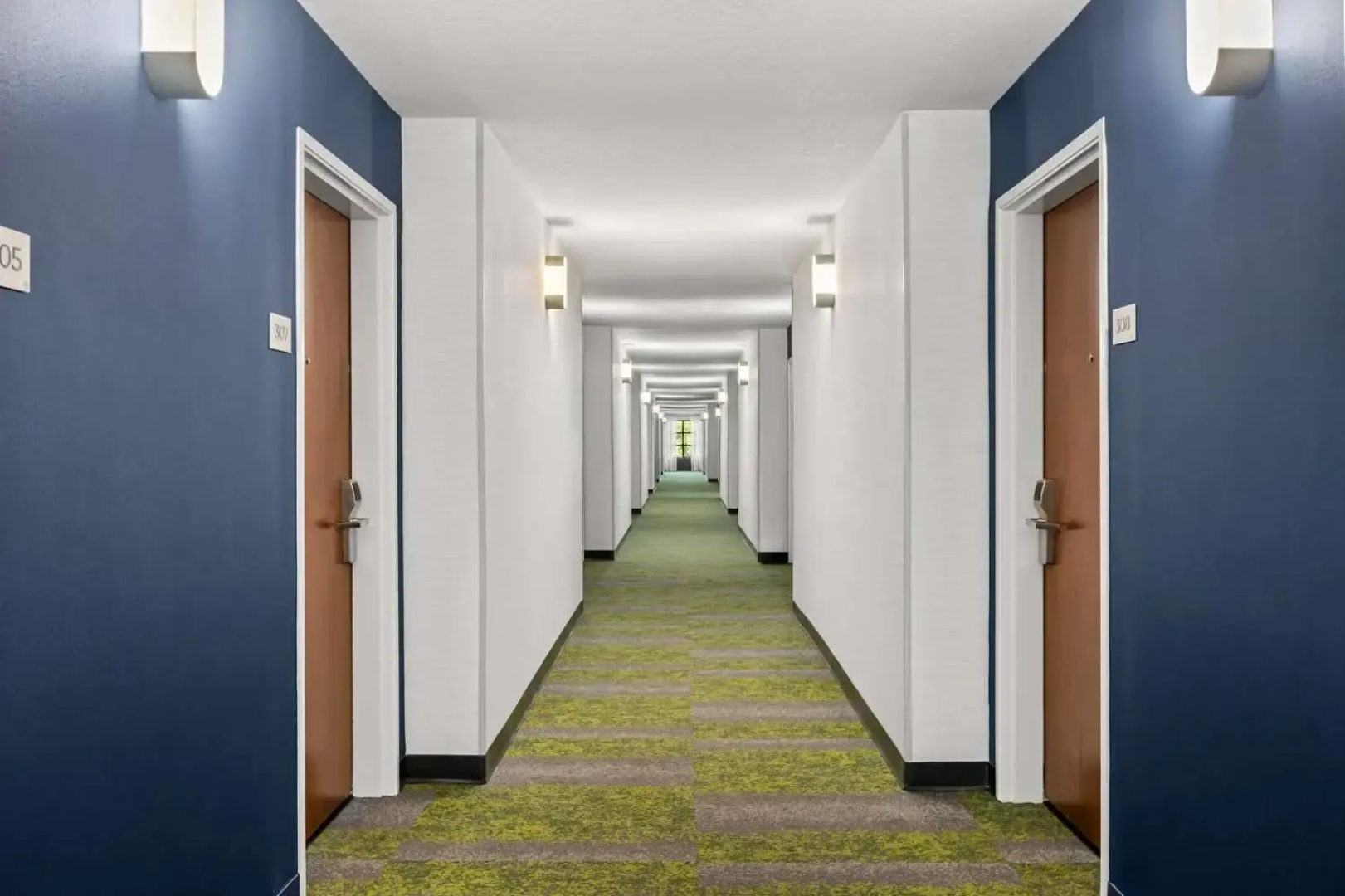 Best Western Plus North Savannah