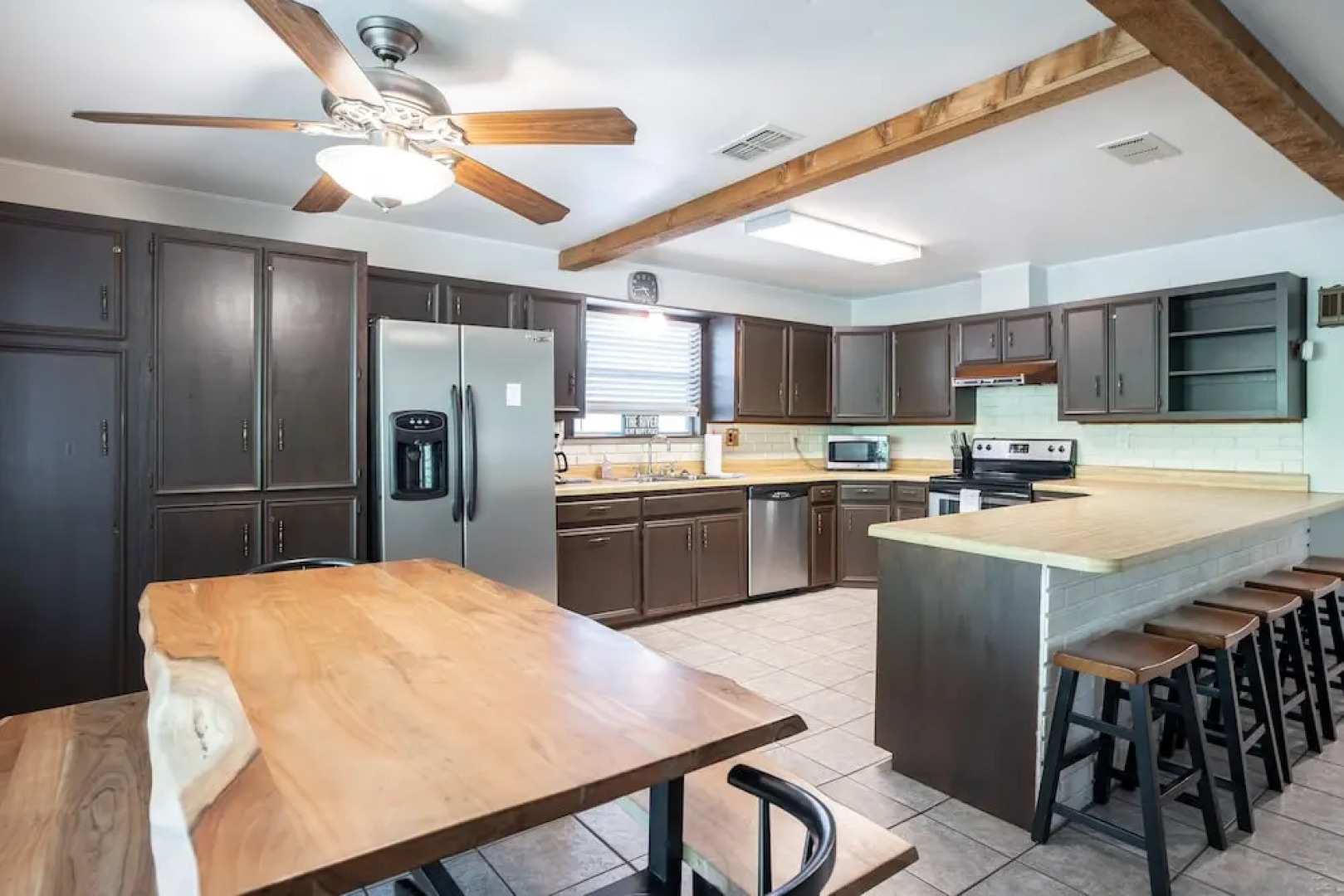 Hondo's River Haus - 4 Br Home