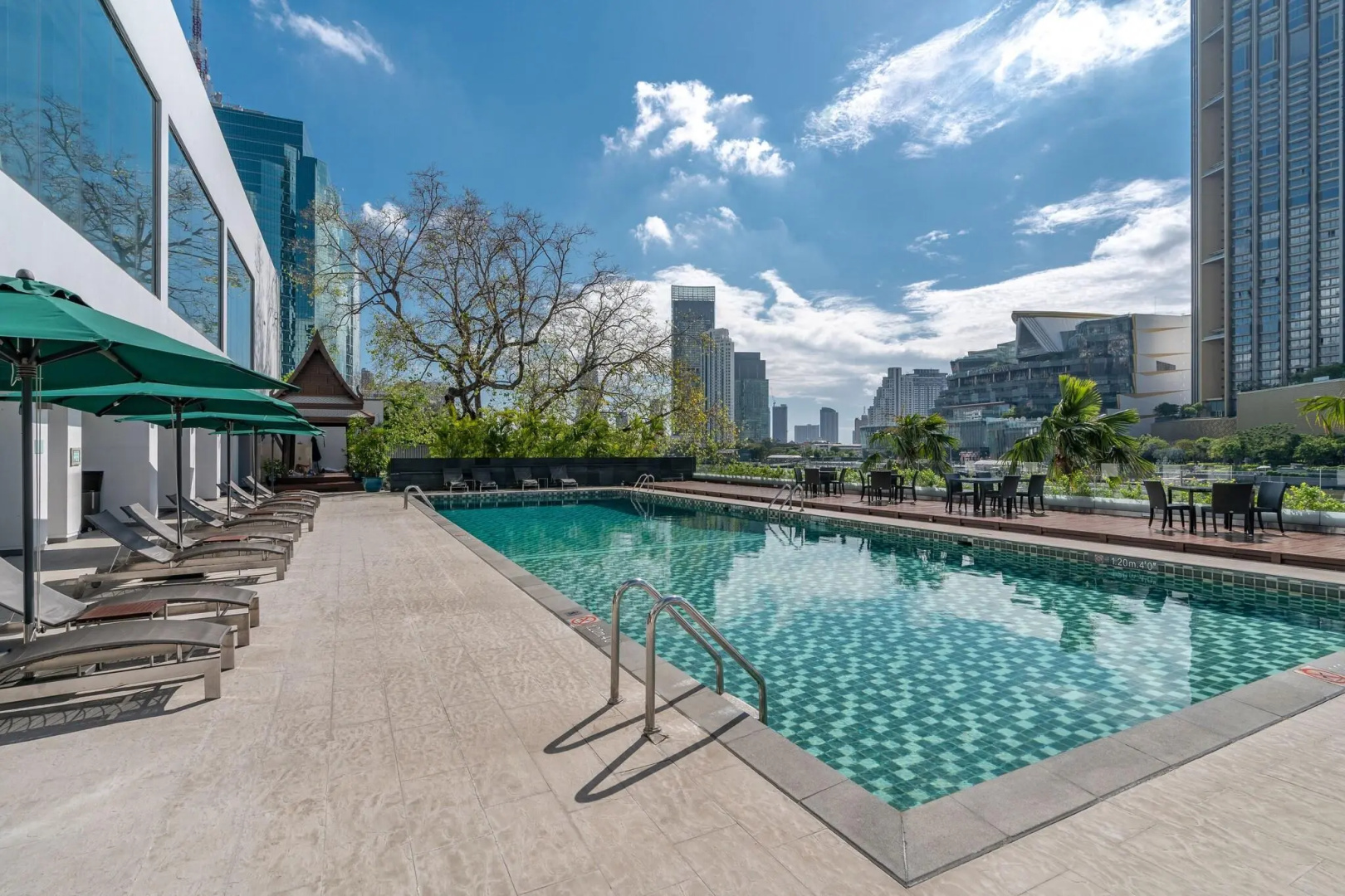 Royal Orchid Sheraton Riverside Hotel Bangkok