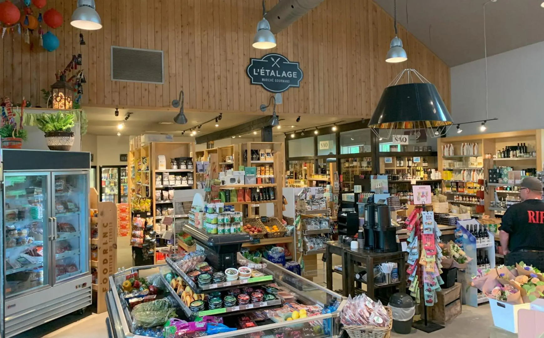 Deluxe Suite - View on Lake & 6 Min from Tremblant Versant Nord