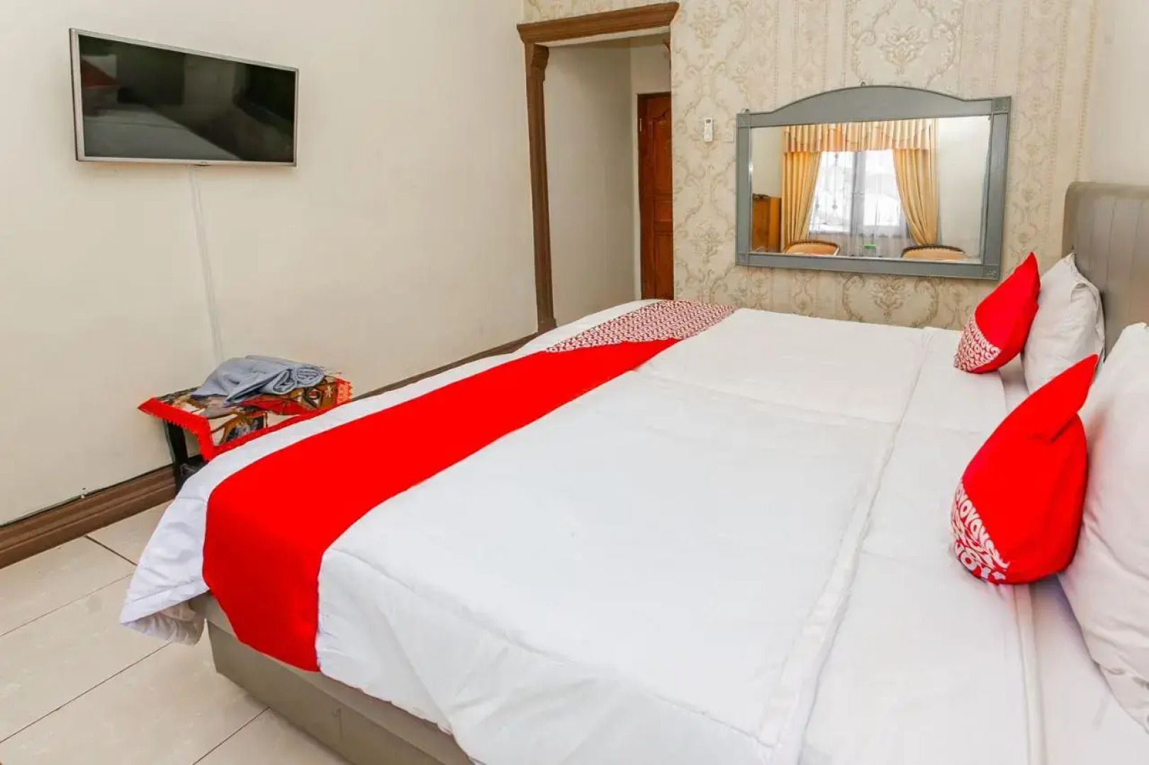 ZEN Rooms Puncak Cibogo KM 69