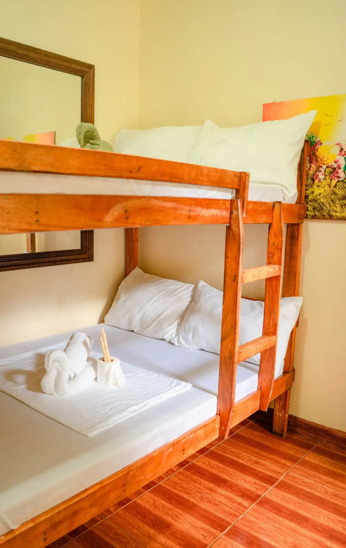 The Palms Resort & Bar