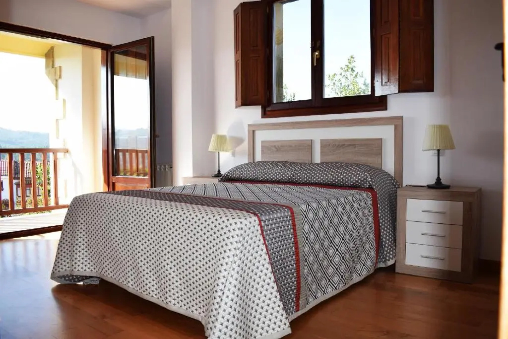 Alojamientos La Nogalera