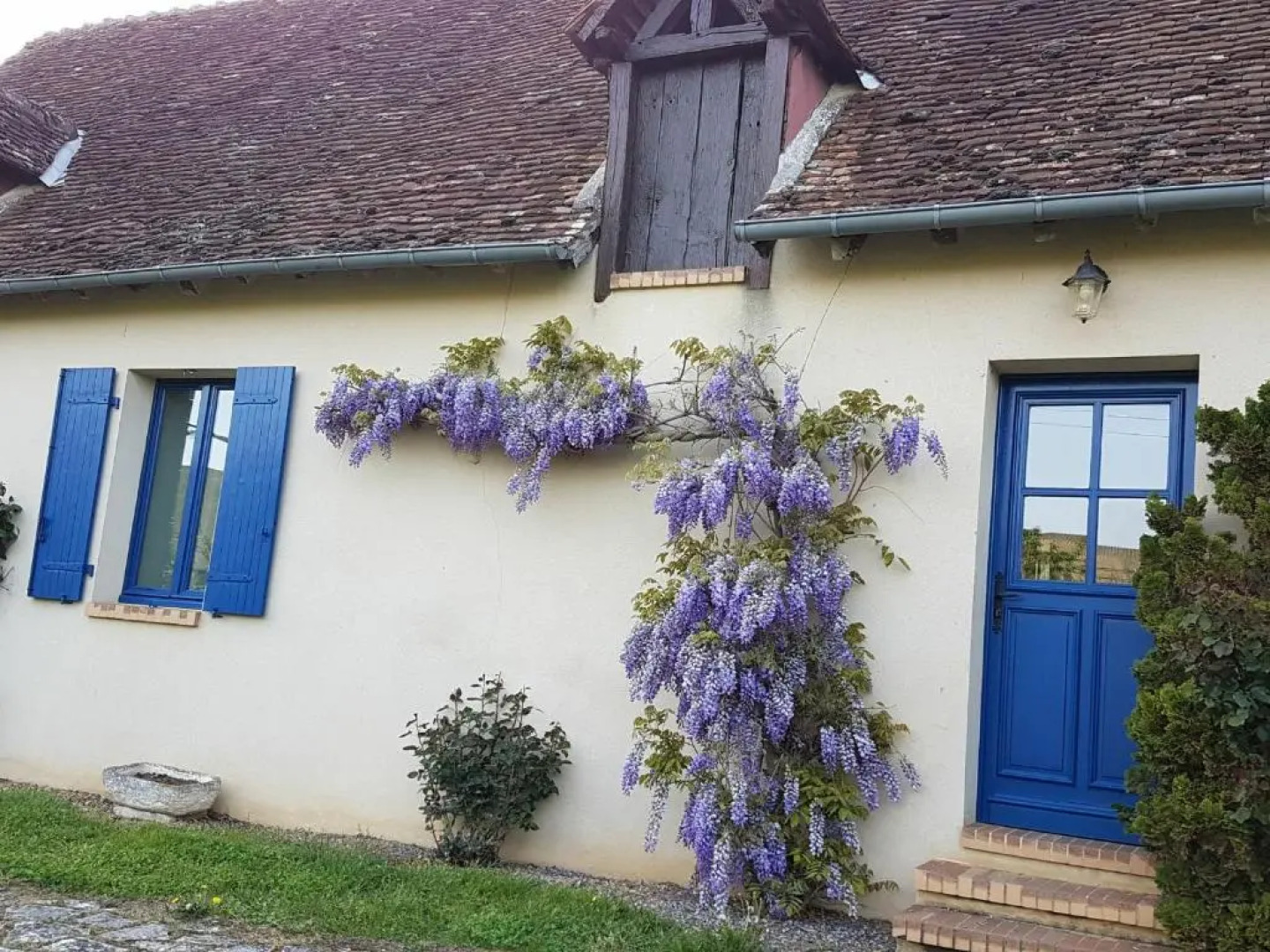 Gîte Sury-en-Vaux, 3 pièces, 4 personnes - FR-1-586-3