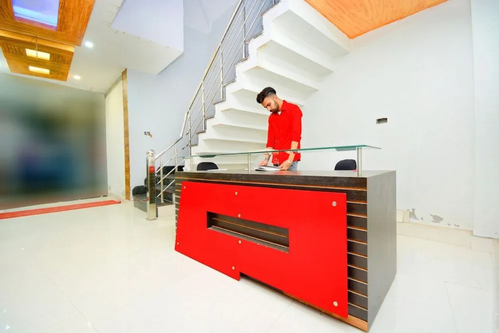 OYO 37809 Hotel Royal Lifestyle