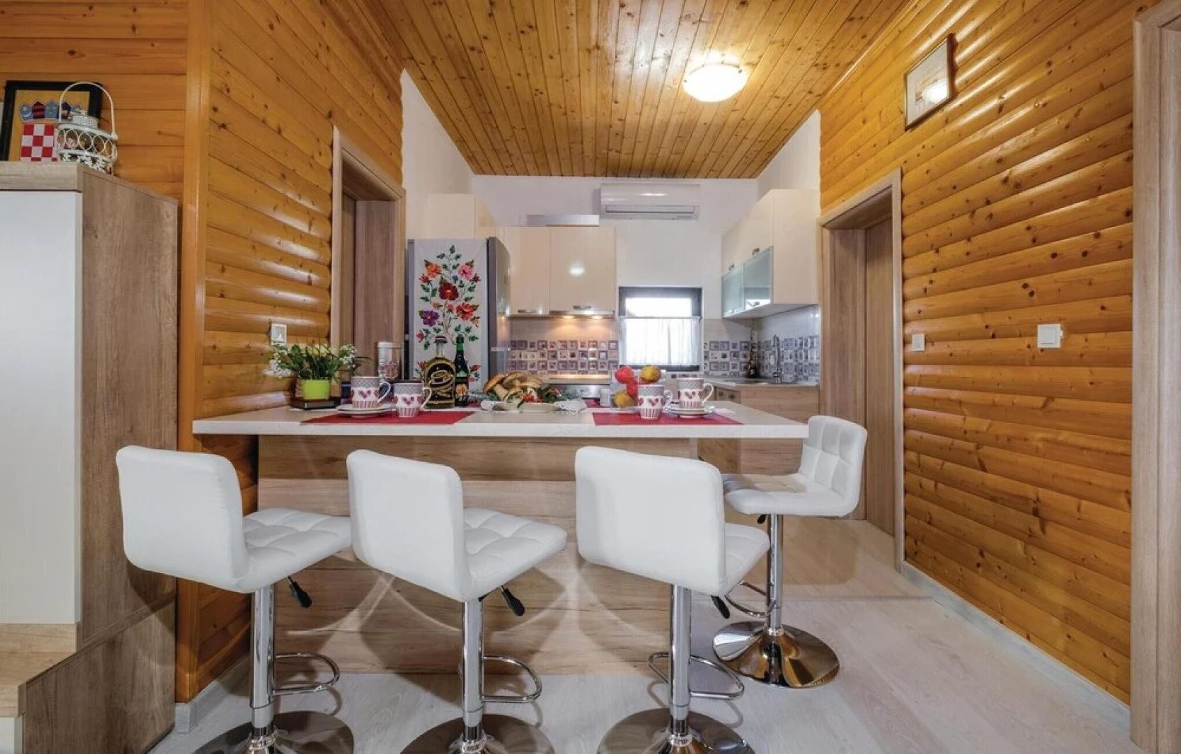 Awesome Apartment in Velika Gorica With 2 Bedrooms and Wifi
