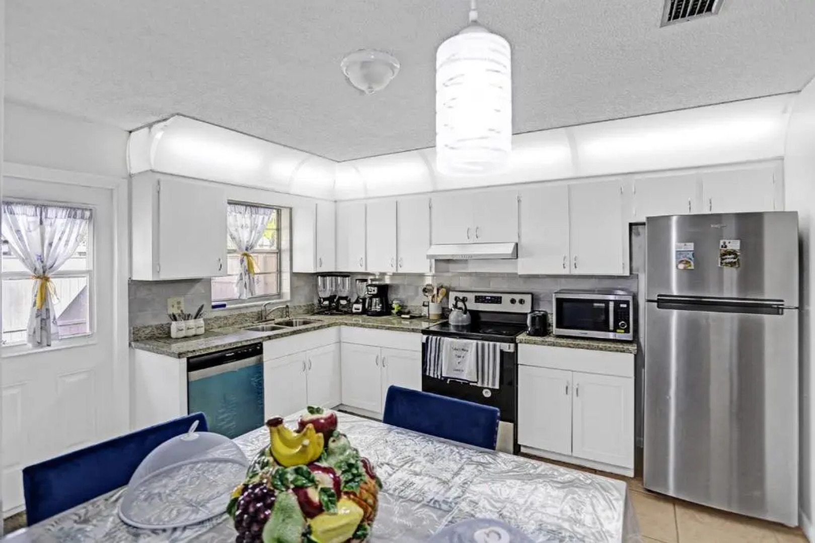 RJ3 guesthouse!Booking