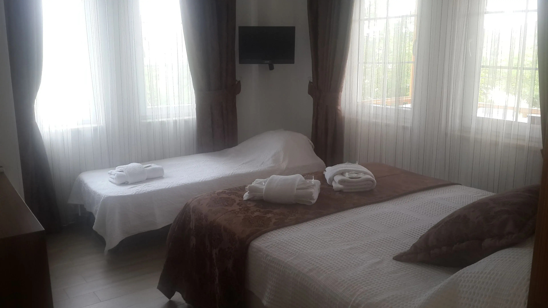 Le Mansion Otel