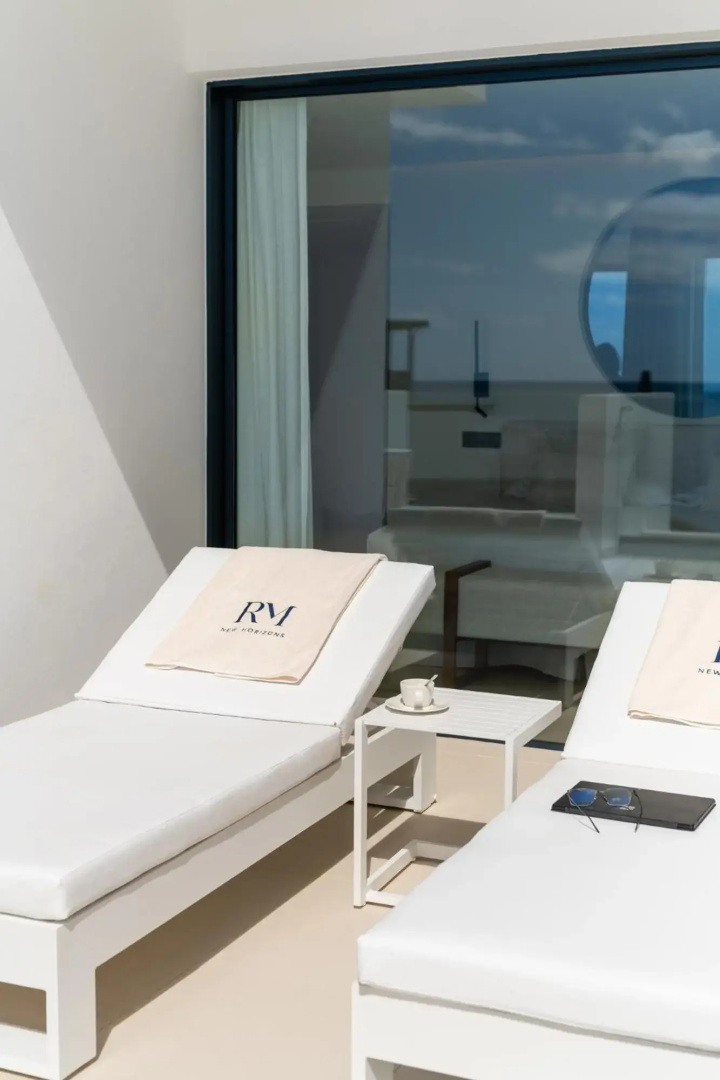 Royal Marina Suites Boutique Hotel