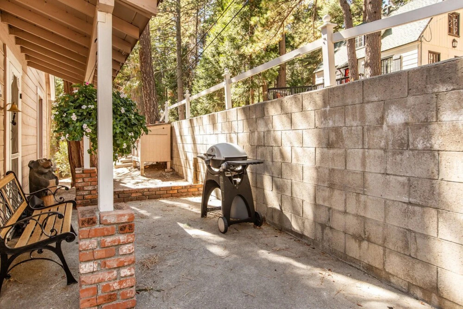 The Cottage - Charming Home 2 Bedrooms 2 Bathrooms Home