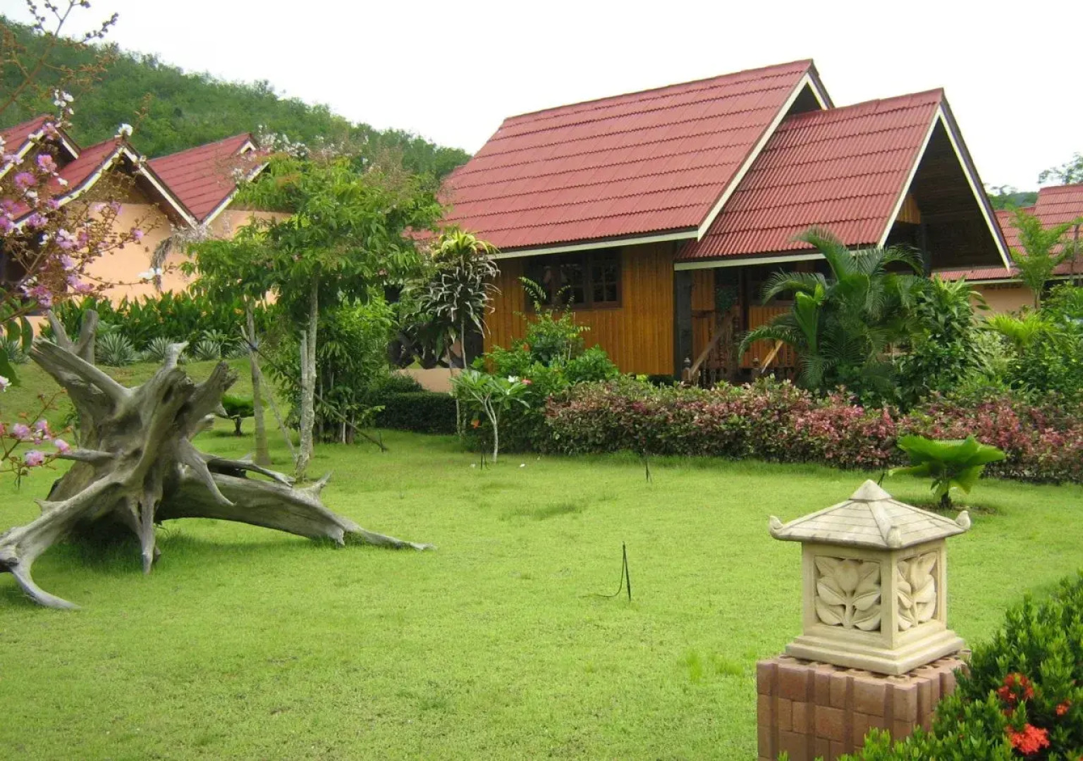 Jakraphat Resort
