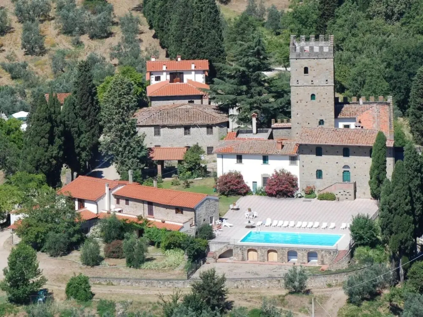 Charming Tuscan Stay With Pool