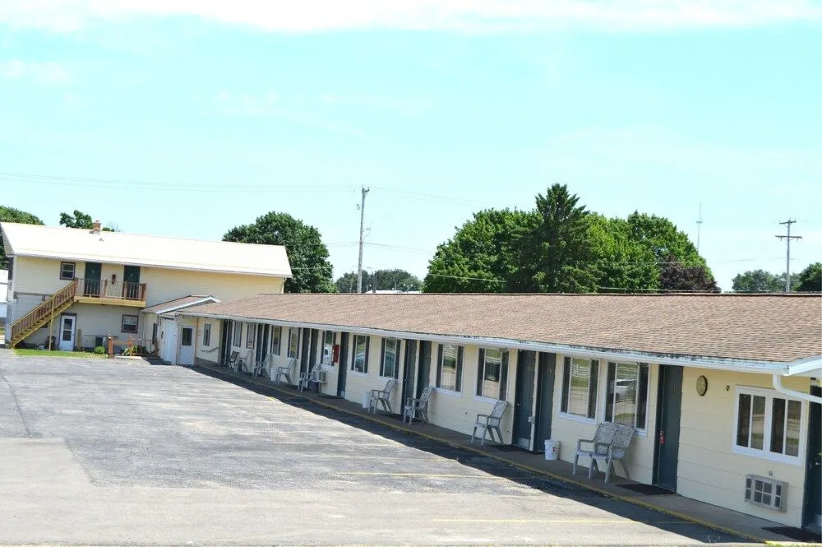 Midway Motel