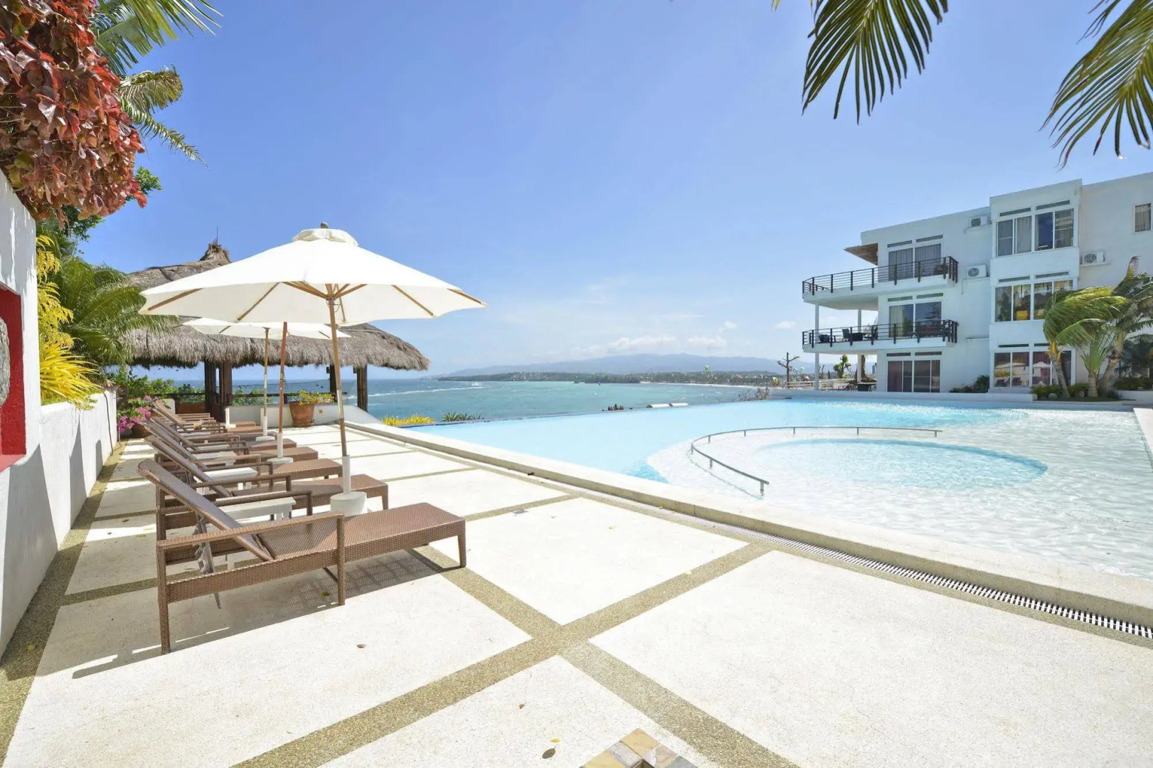 Cohiba Villas Apartments