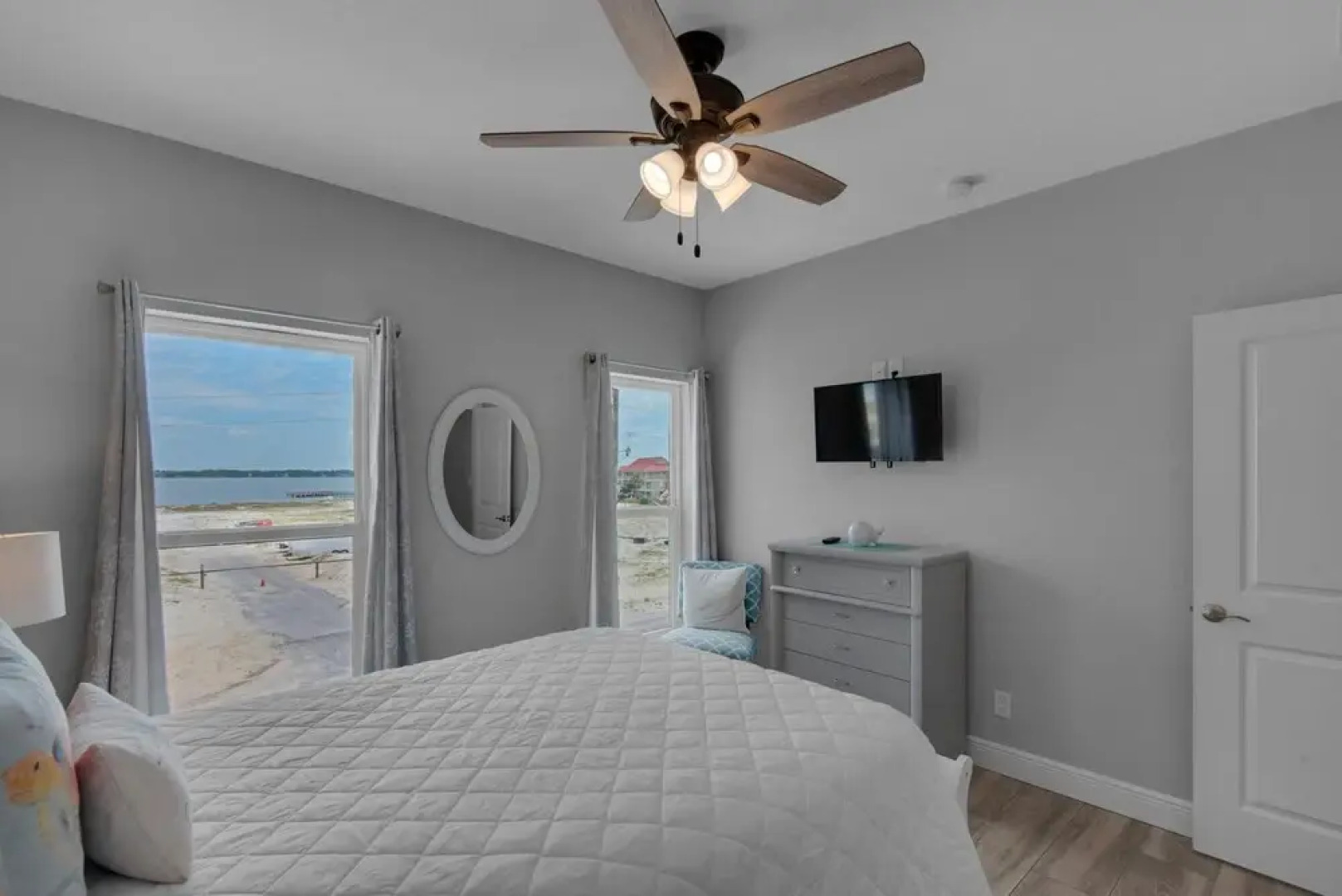 Toes In The Sand - Main House