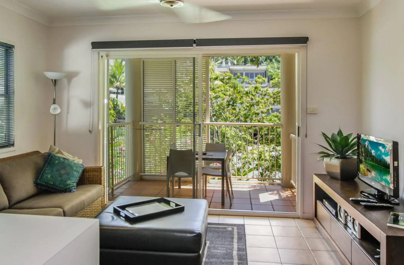 Port Douglas Apartments - Adults Only Oasis