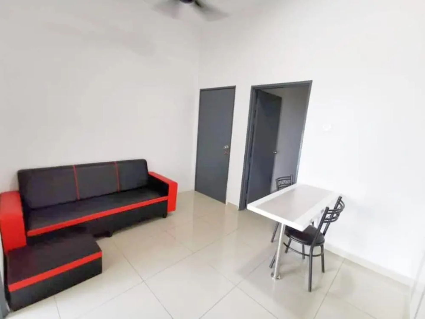 Dcarlton Seaview Residensi By Heyday